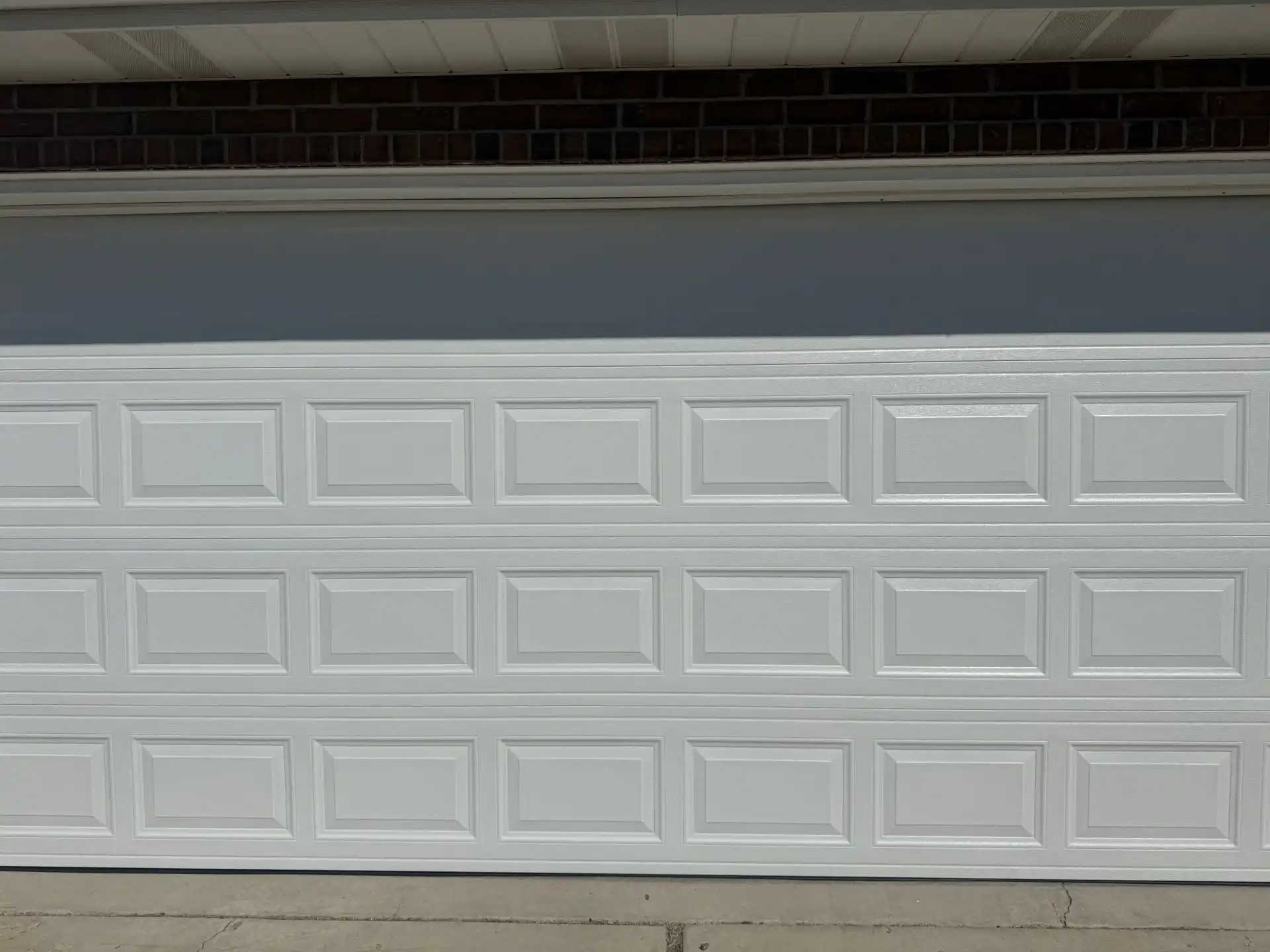New residential garage door installation completed in Kaysville Utah by Beehive State Doors