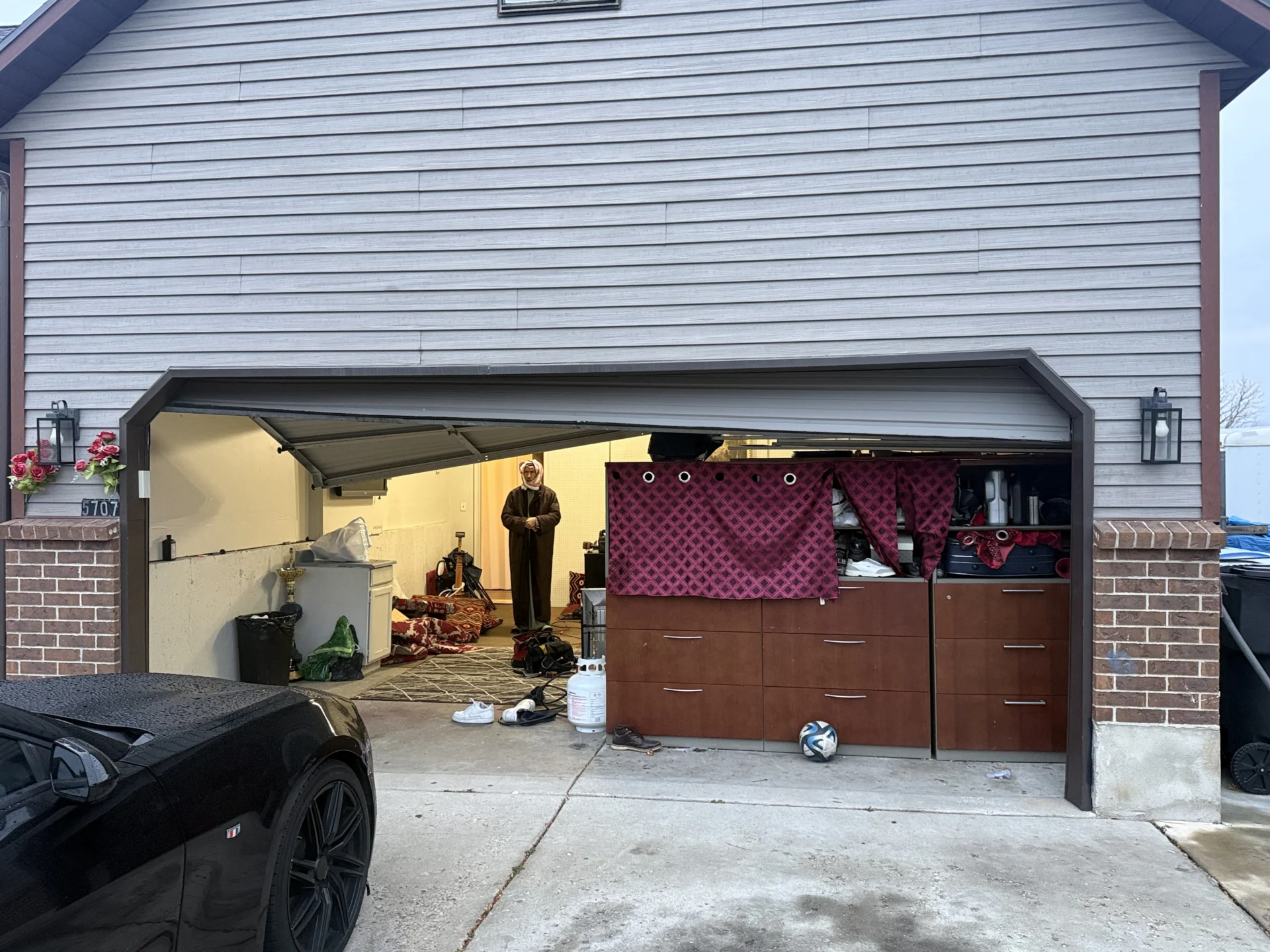 Taylorsville Garage Door Repair: Off-Track & Cable Fix